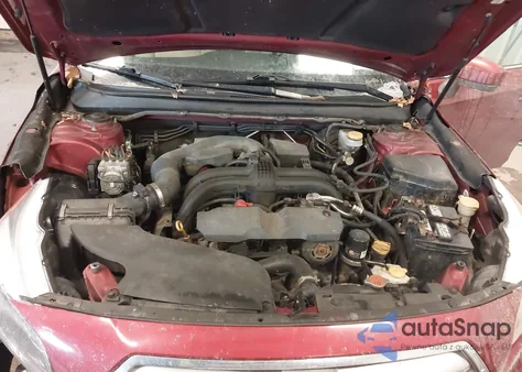 2015 Subaru Legacy 2.5I Premium z USA, uszkodzony, nr VIN 4S3BNAC67F3023170